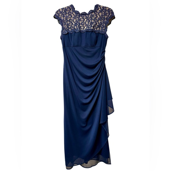 Alex Evenings Women's Long Cap Sleeve Side Ruched Gown - Picture 2 of 8